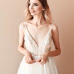 Co założyć na suknię ślubną