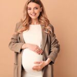 Jak Wyglądać Modnie w Ciąży